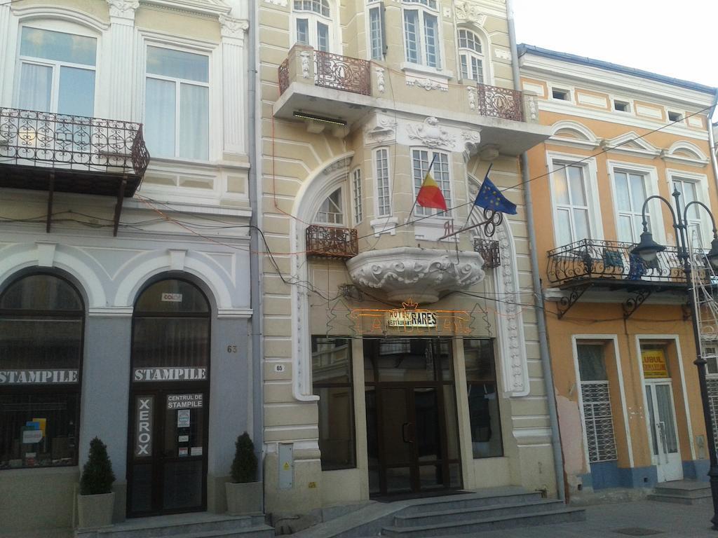 Hotel Rares Botoşani Exteriör bild