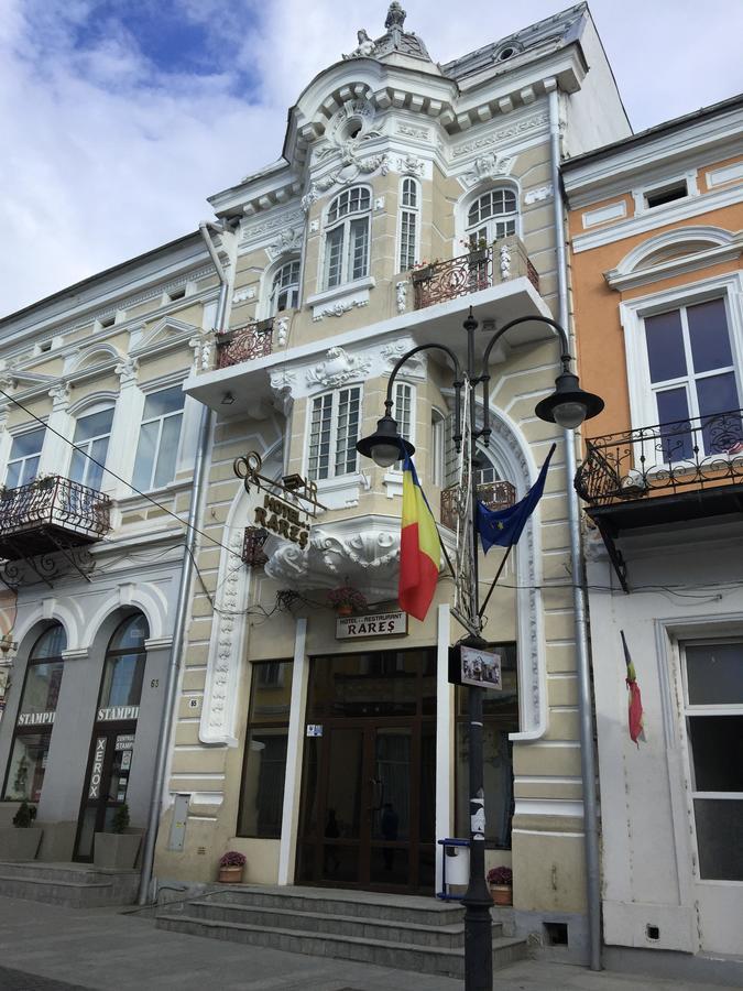 Hotel Rares Botoşani Exteriör bild